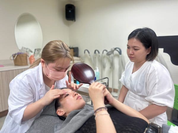 專業技術展示 - Professional Skincare Session at Beauty Trip Diary Taoyuan