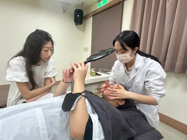 出發前準備 - 肌膚諮詢與分析 Skincare Session in Taoyuan