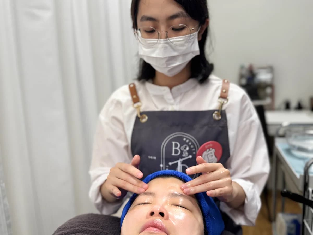 去角質 - 去角質課程 Skincare Session in Taoyuan