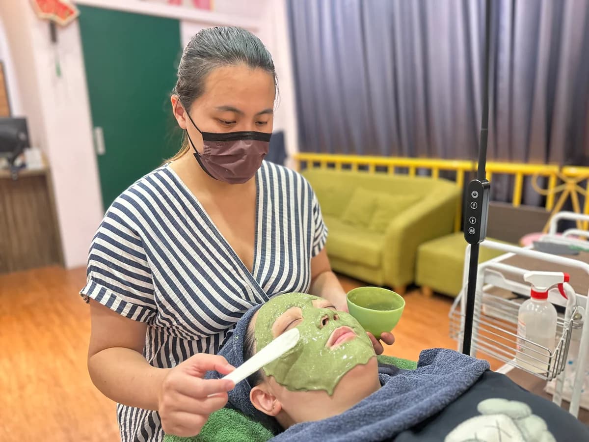 綠藻軟膜課程 - 課程面膜敷用 Skincare Session in Taoyuan