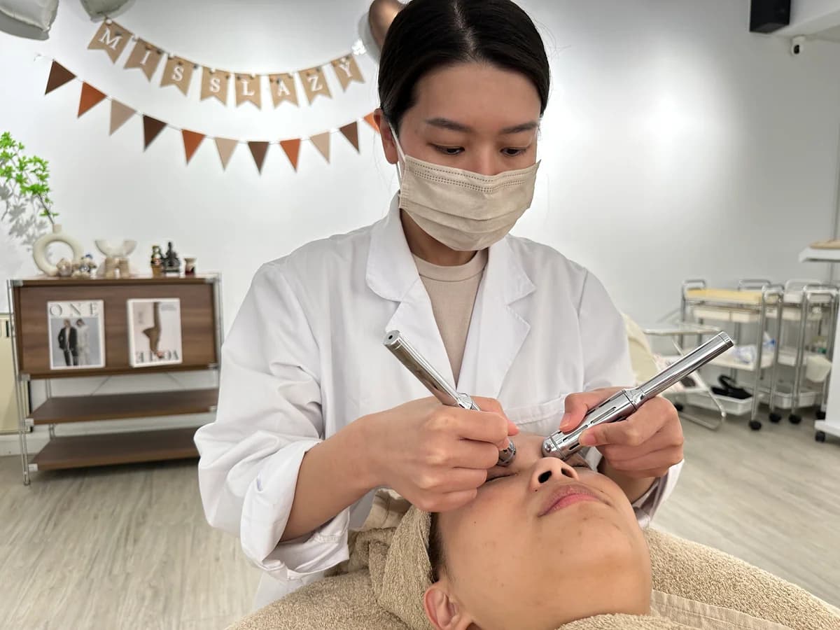 溫感舒緩 - 溫熱放鬆課程 Skincare Session in Taoyuan