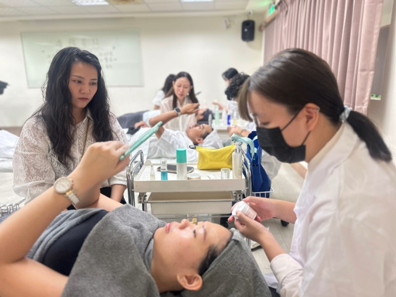 LearningSkinCareSkill