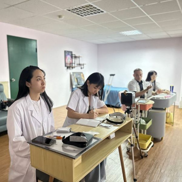 StudyingSkincareskills